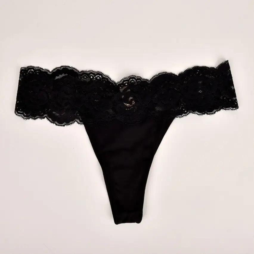 Brasiliana Love And Bra Fiammetta con pizzo floreale nero5
